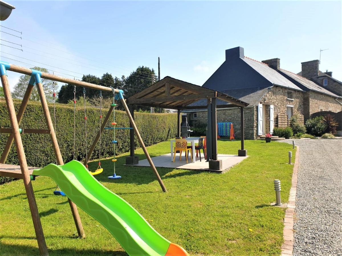 Charming Traditional 2-Bed Cottage Near Plemet Plémet Exterior foto